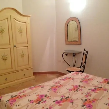Apartamento Rena Majore *